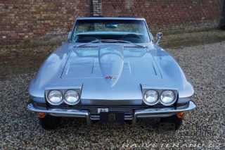 Chevrolet Corvette C2 Convertible 327 1964