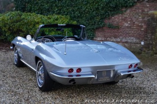 Chevrolet Corvette C2 Convertible 327 1964