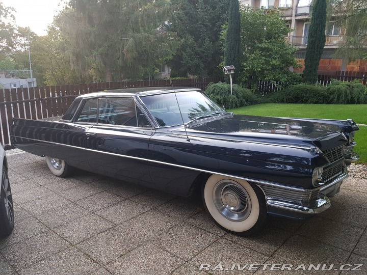 Cadillac Coupe de Ville 1964