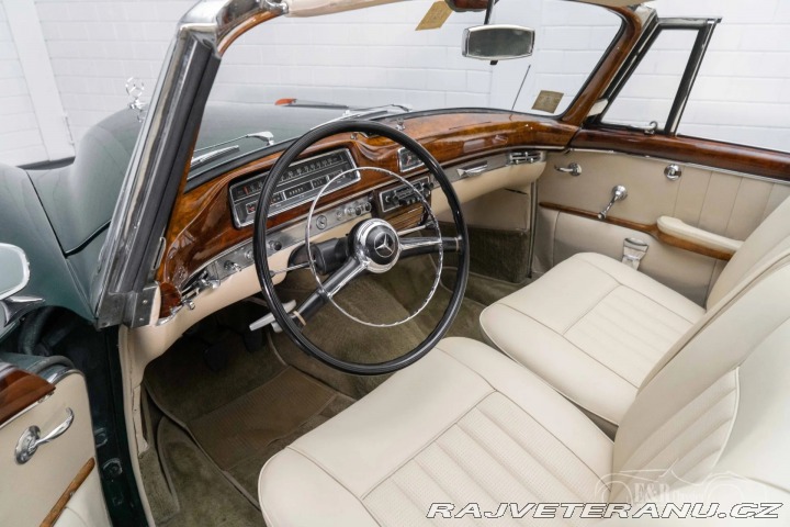 Mercedes-Benz 220 S Ponton Convertible 1958