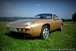 Porsche 928 1, série 1978