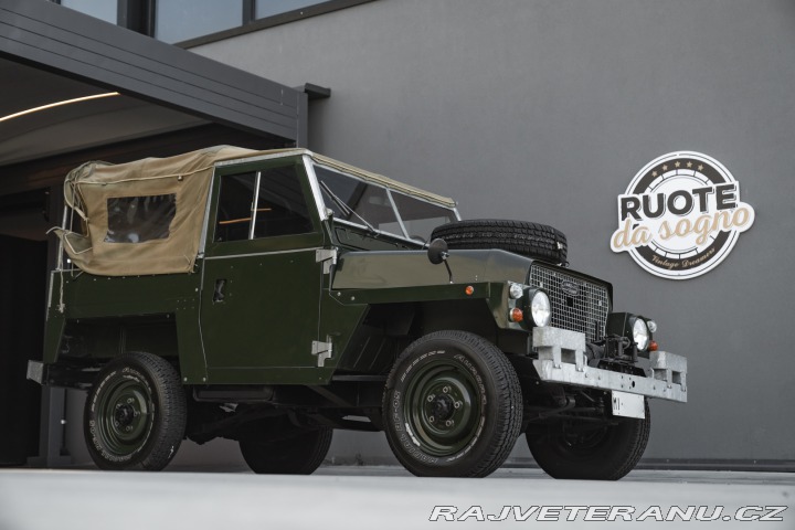 Land Rover Ostatní modely DEFENDER 1/2 TON