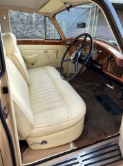 Bentley S1 Sports Saloon (4) 1958