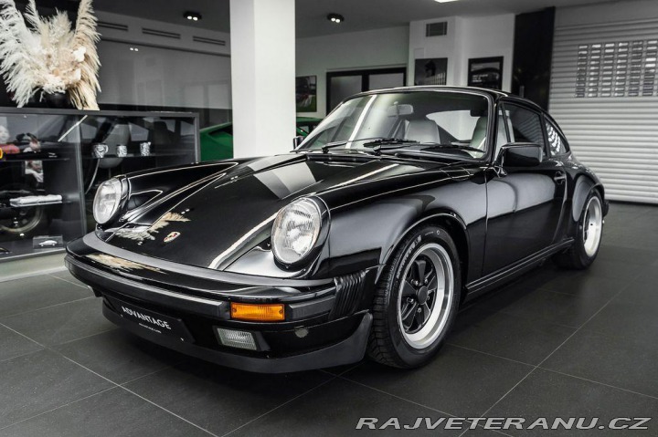 Porsche 911 Renovace/LM32 Walter Röhr 1988