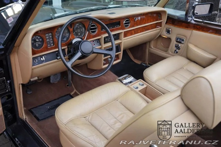 Rolls Royce Corniche 1984