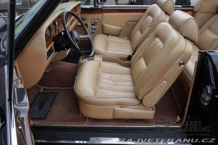 Rolls Royce Corniche  1984