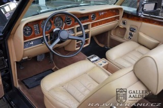 Rolls Royce Corniche 1984