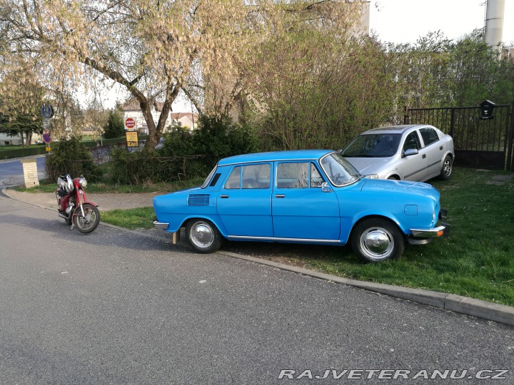 Škoda 100 De Luxe 1976