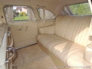 GAZ 12 ZIM  1956