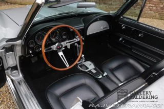 Chevrolet Corvette C2 Sting Ray Convertible 1800