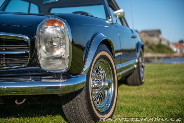 Mercedes-Benz SL 1966