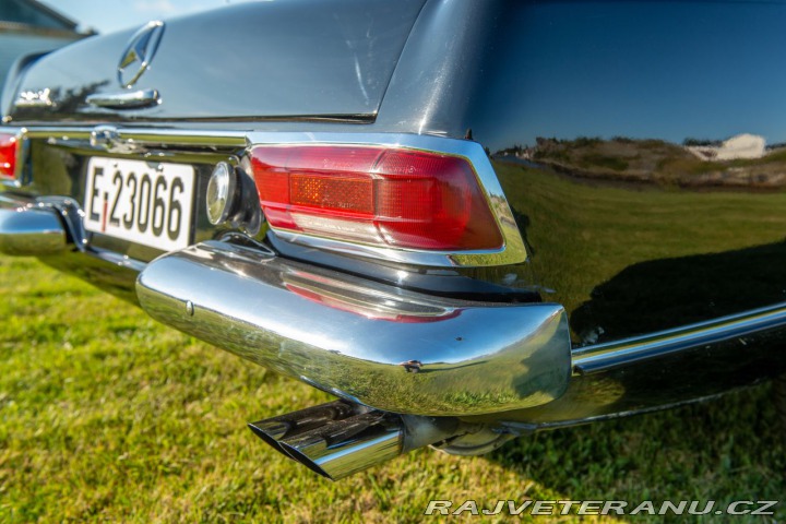 Mercedes-Benz SL 1966