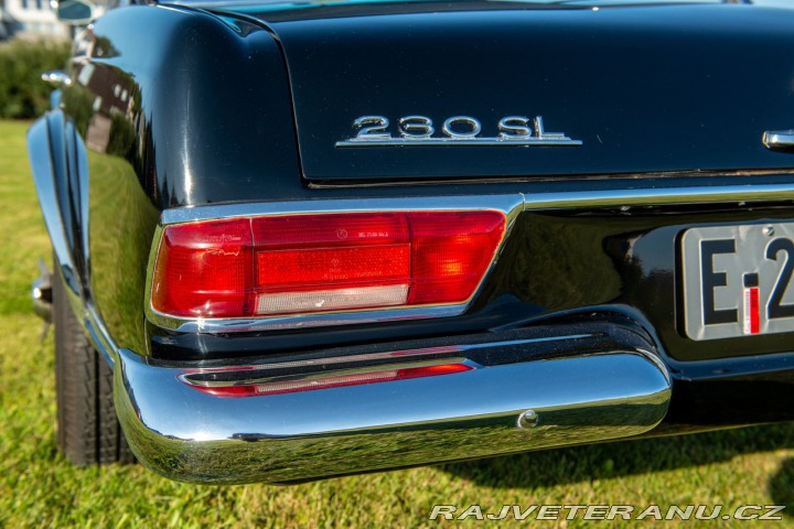 Mercedes-Benz SL 1966