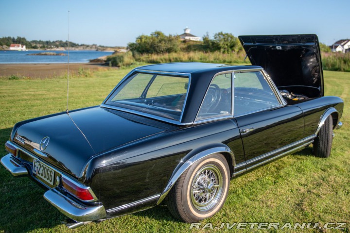 Mercedes-Benz SL 1966