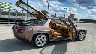 Porsche 928 S