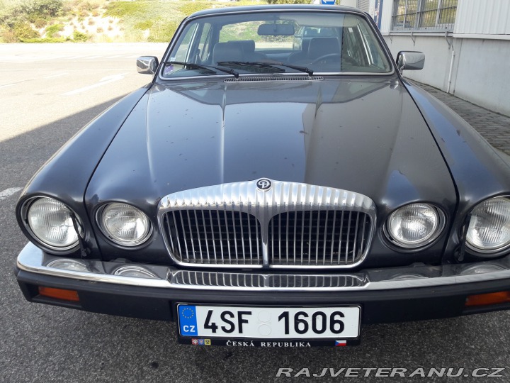 Daimler Double-Six 1987