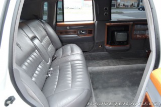 Lincoln Town Car Limuzína 7.m Pronájem 1993