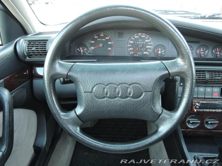 Audi 100 2.6i V6 1.majitel - 146.0 1994