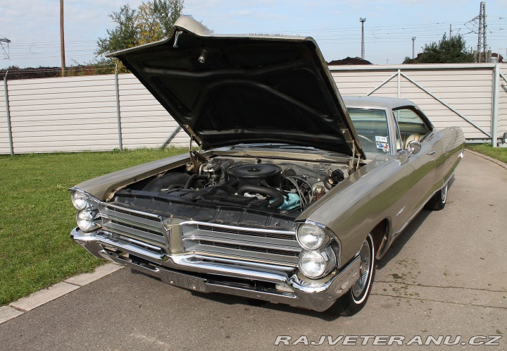 Pontiac Bonneville 2 Dr HT 1965