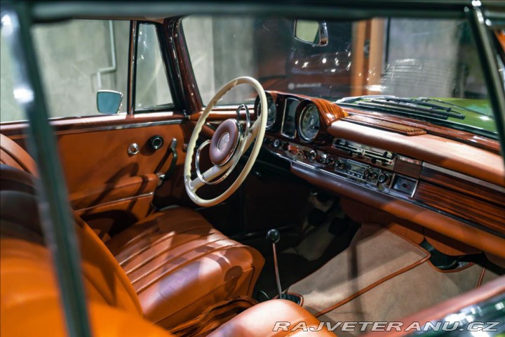 Mercedes-Benz 250 SE/C COUPE, 1966, BAMBOO, 1966