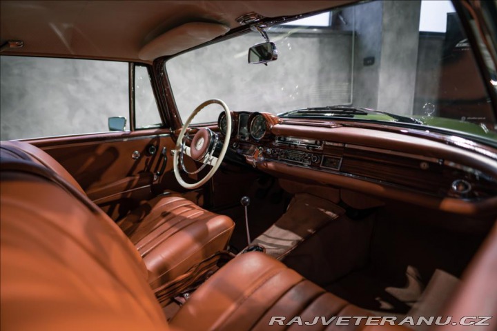 Mercedes-Benz 250 SE/C COUPE, 1966, BAMBOO, 1966