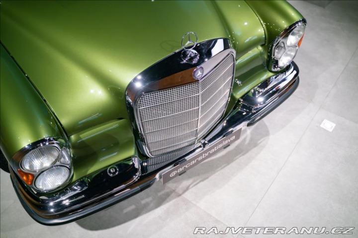 Mercedes-Benz 250 SE/C COUPE, 1966, BAMBOO, 1966