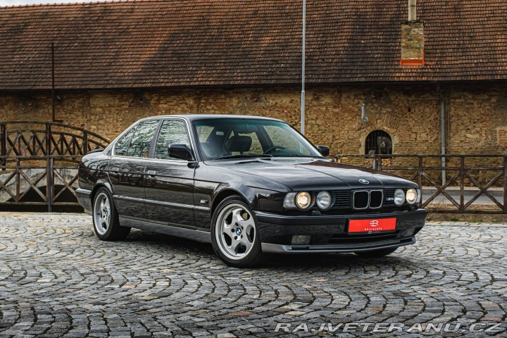 BMW M5 3.8 Nurburgring Package 1992