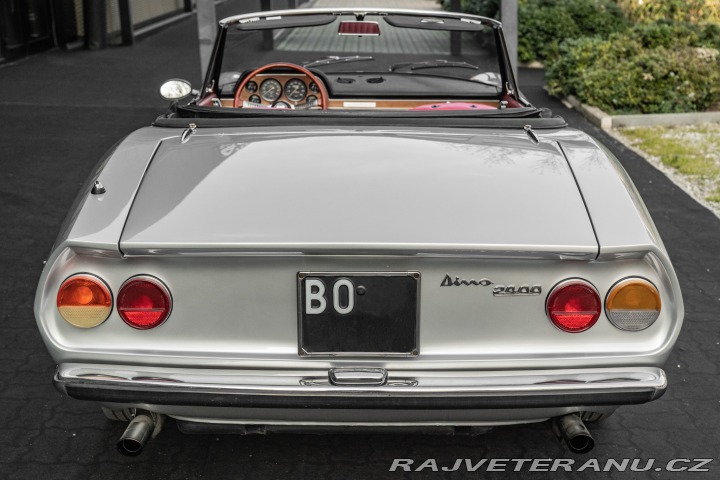 Fiat Dino Spider 2400