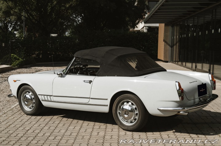 Alfa Romeo 2000 Spider Touring 1962