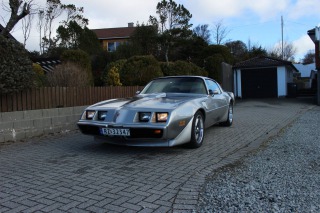 Pontiac Firebird 