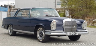 Mercedes-Benz 220 CE 1964