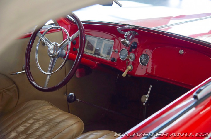 Ostatní značky Ostatní modely Steyr 220 Cabriolet 1939