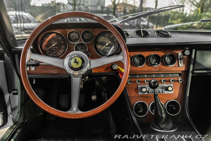 Ferrari 365 GT 2+2 1969