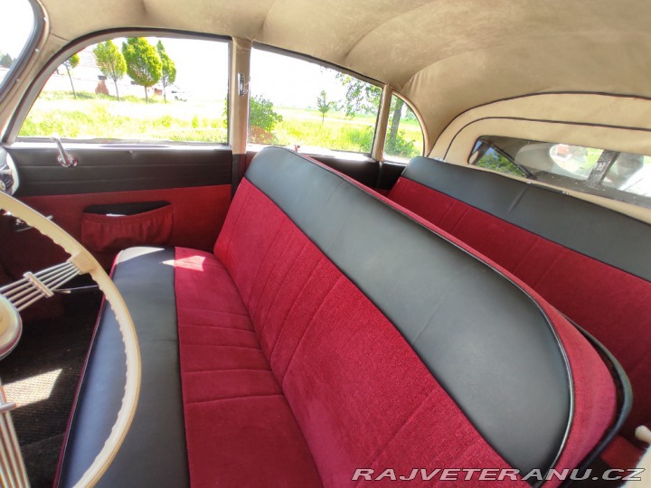 Tatra 600 Tatraplan 1952