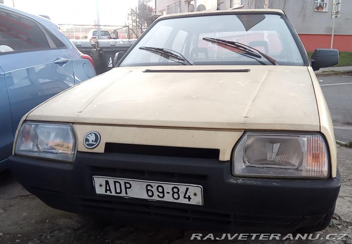 Škoda Favorit 781.136 L 1990
