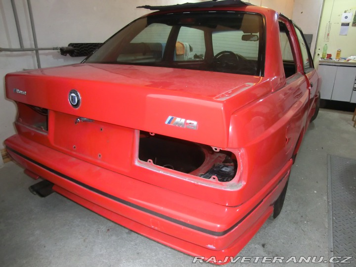 BMW M3 E30 1989