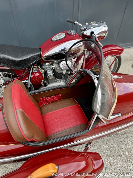 Jawa 500 OHC 02 1957