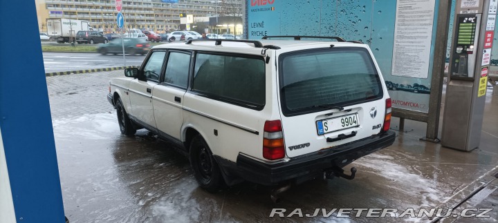 Volvo 240
