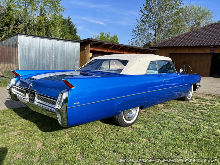 Cadillac DeVille Convertible 1964