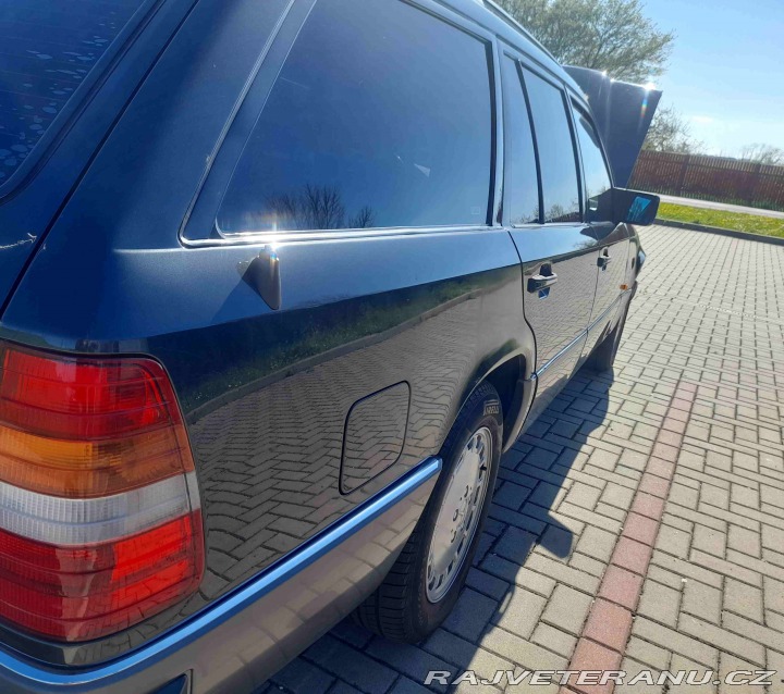 Mercedes-Benz 250 w124 250TD TURBO 1991