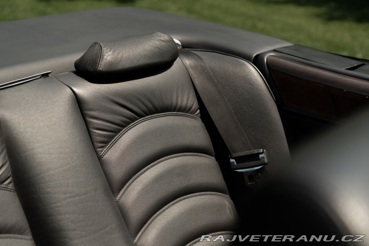 Bentley Azure 1999