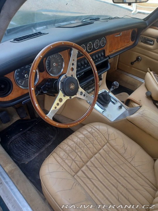 Jaguar XJ 6, 1. série 1971
