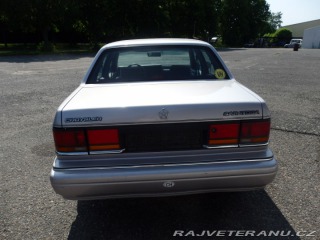Chrysler Saratoga 3.0 V6 1990