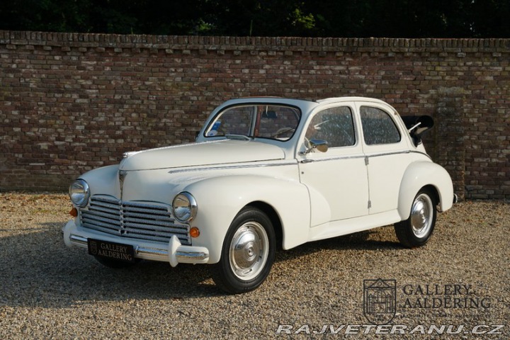 Peugeot 203 Découvourable 1950