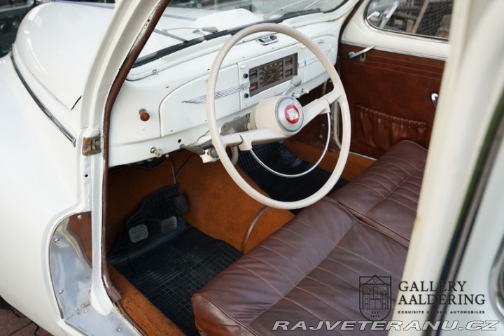 Peugeot 203 Découvourable 1950