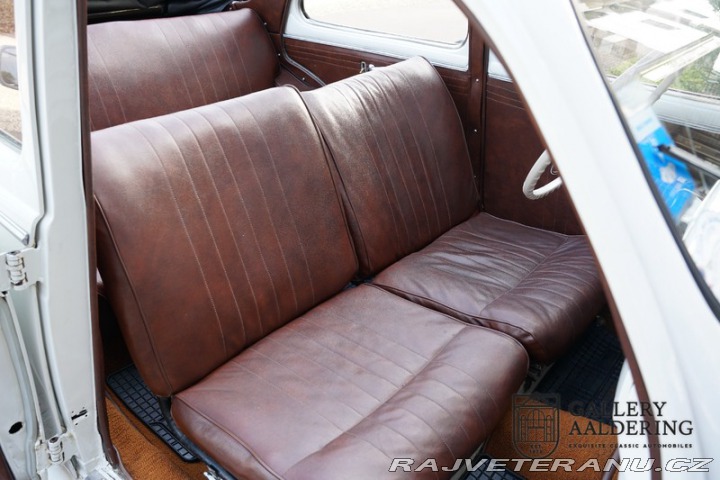 Peugeot 203 Découvourable 1950