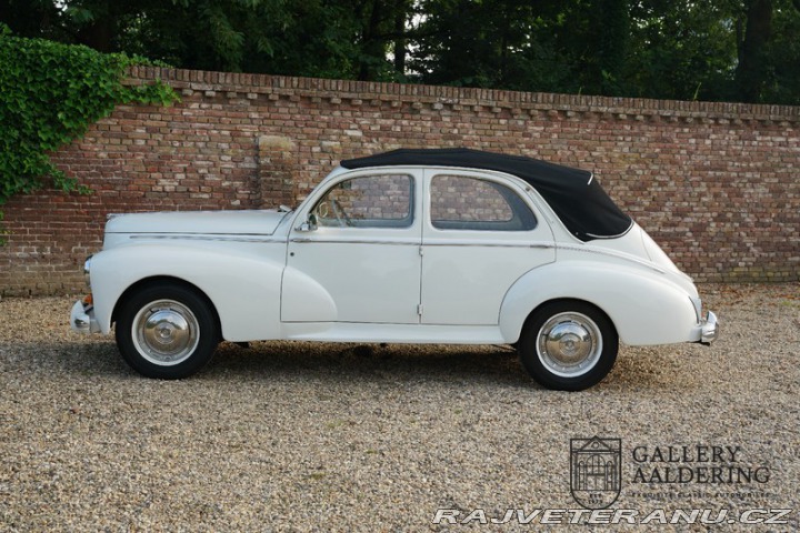 Peugeot 203 Découvourable 1950
