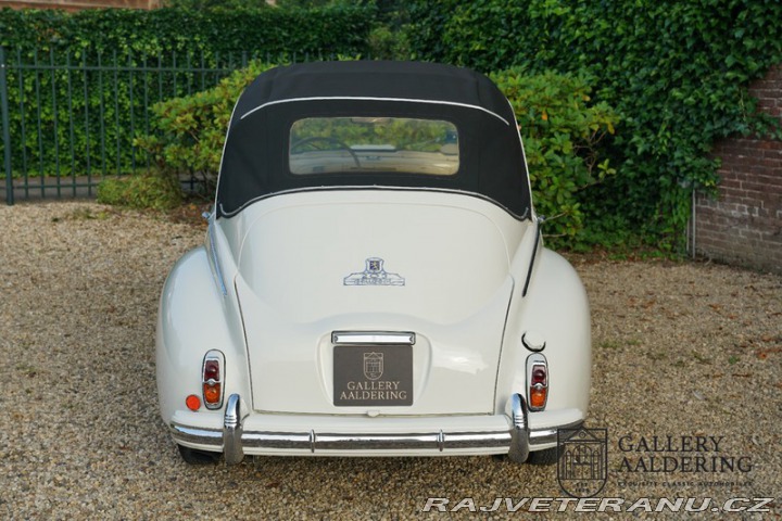 Peugeot 203 Découvourable 1950