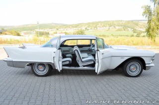 Cadillac Eldorado Brougham 1957