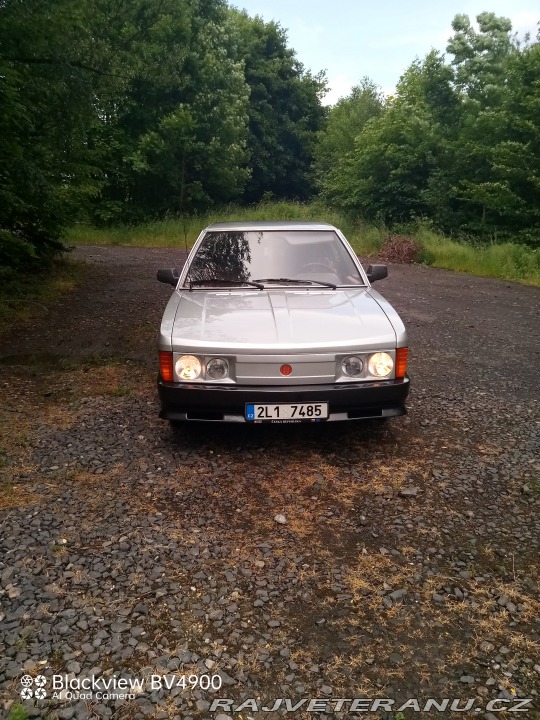 Tatra 613 